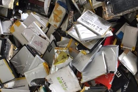 废电池回收价格_高价回收锂电池厂家_风帆电瓶回收价格